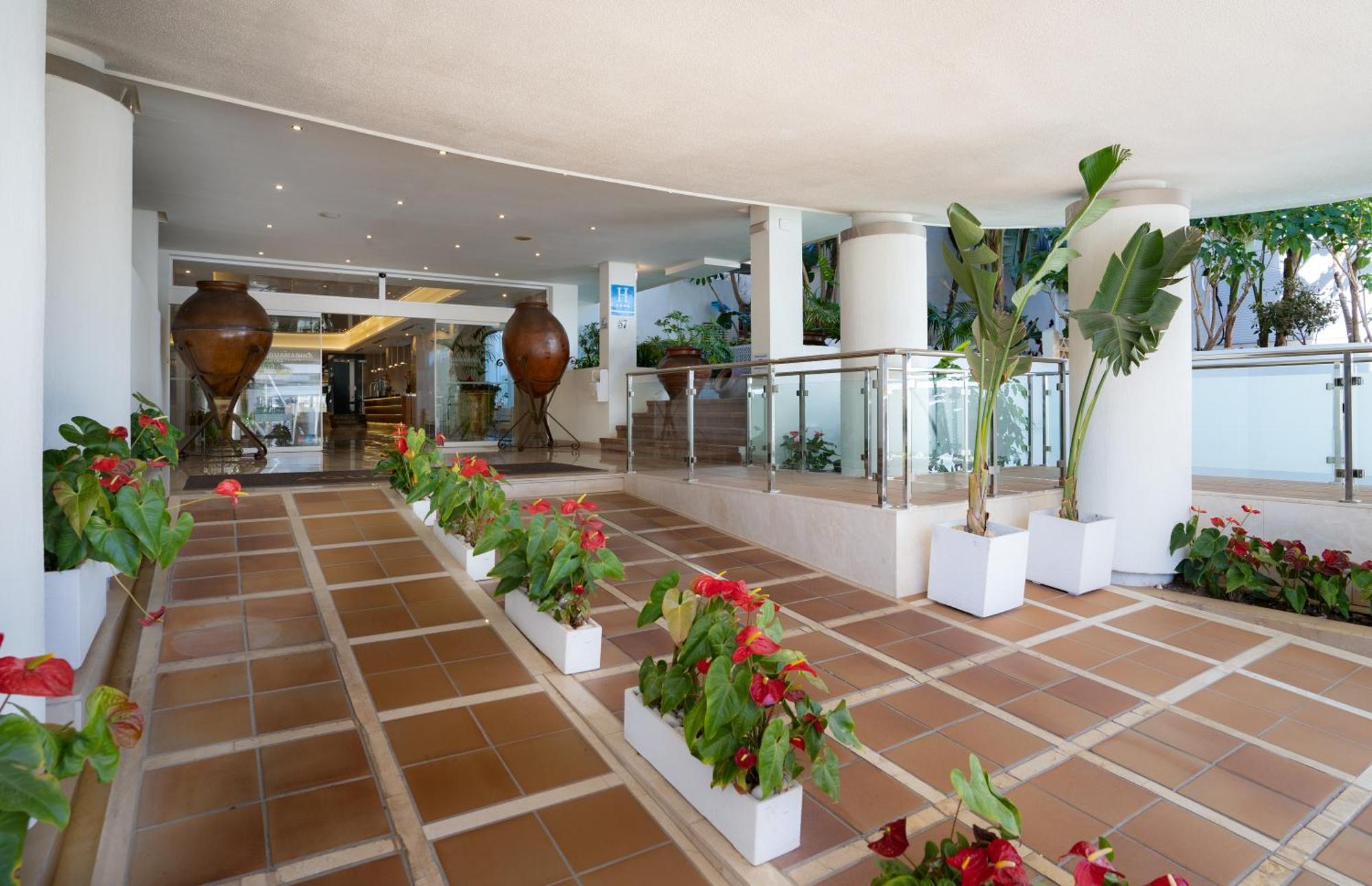 Hotel Ms Aguamarina 4*