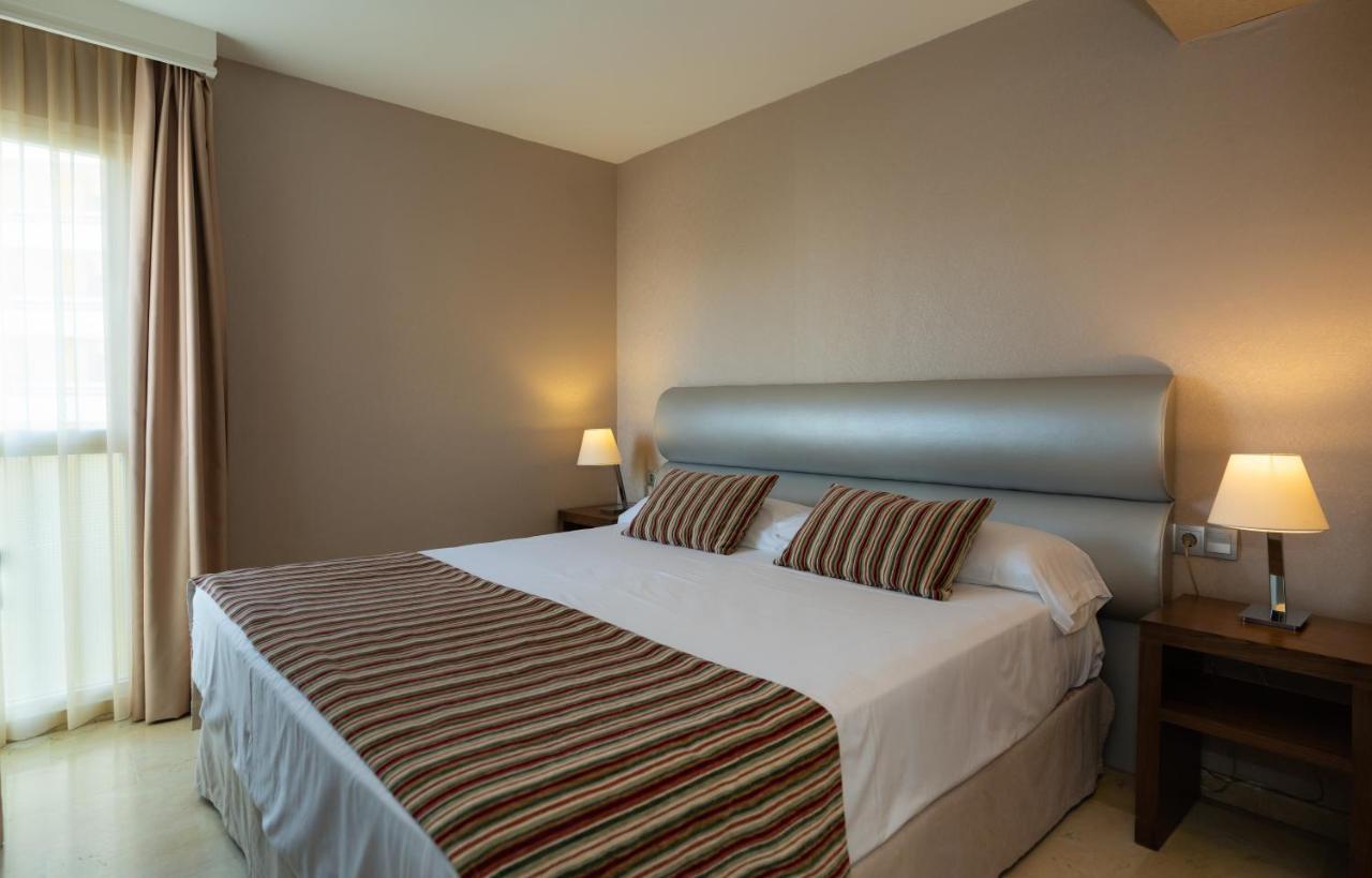 Aguamarina Hotel Torremolinos女士