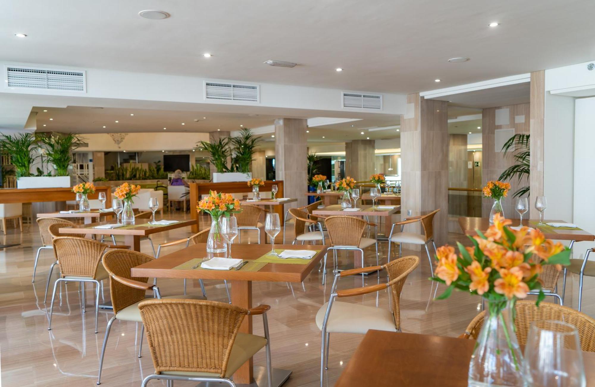 Aguamarina女士4*Torremolinos