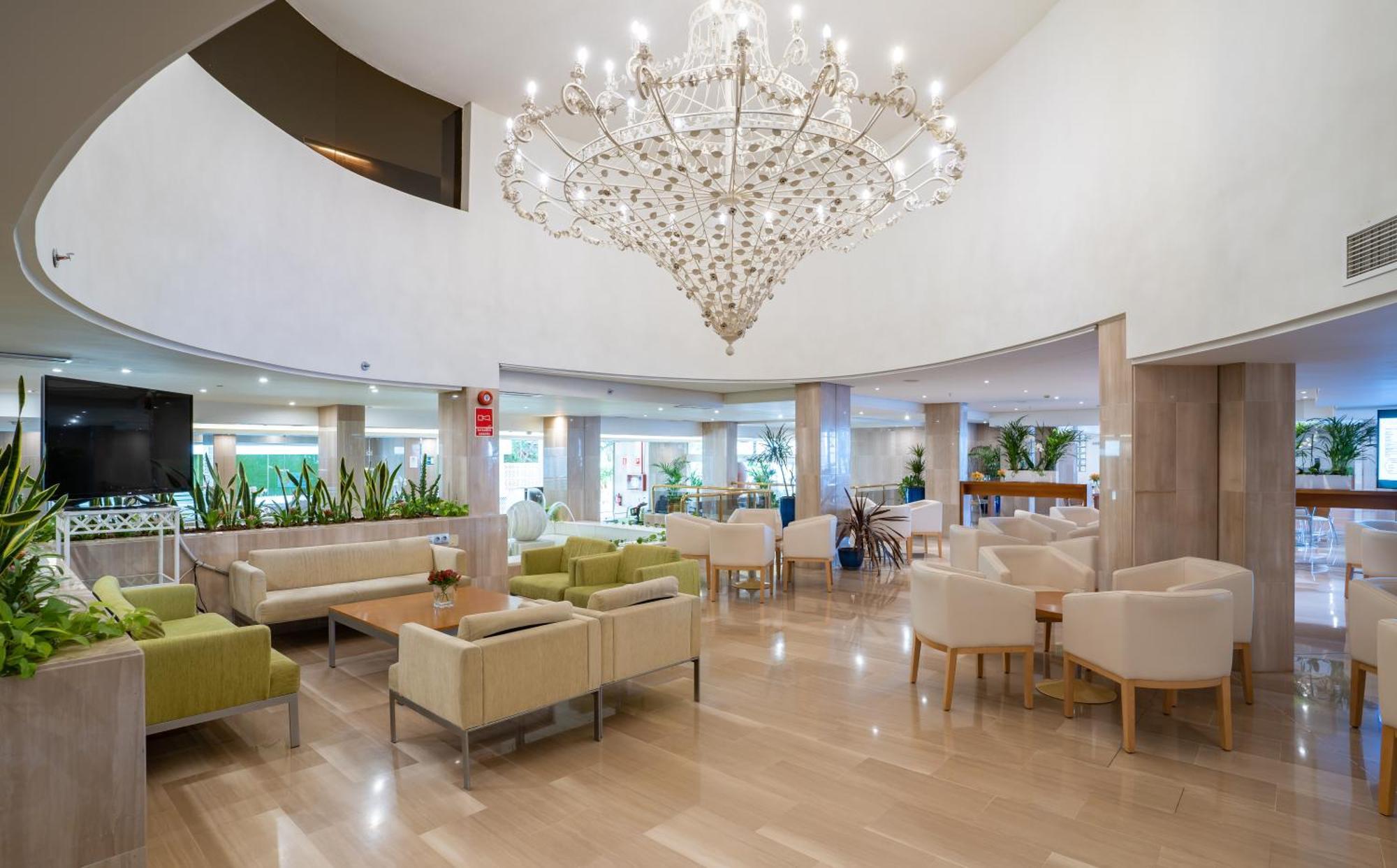 Aguamarina女士4*Torremolinos